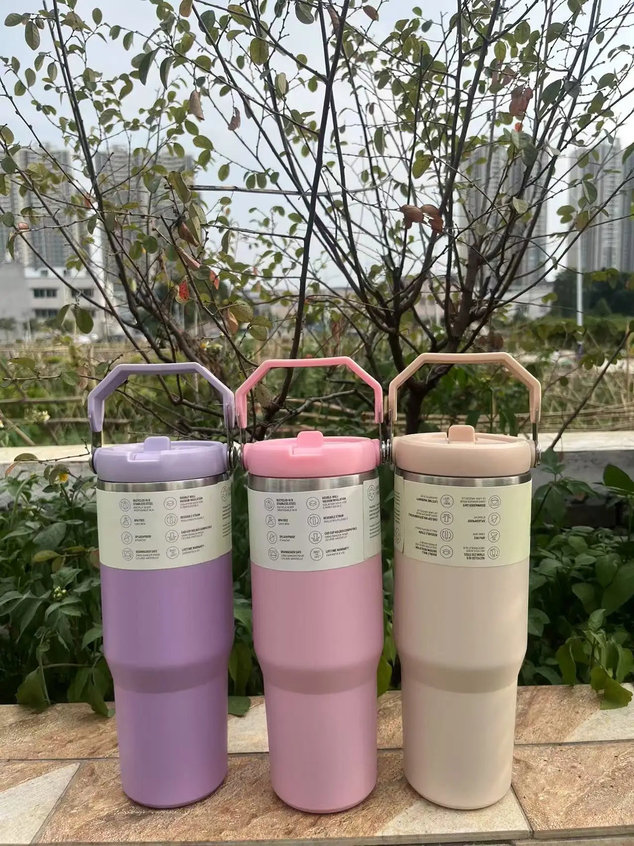 30 oz Vacuum Thermos Cup with Treatment Double Layer Thermos Cup Stainless Steel Sports Water Bottle Hot and Cold Drinks