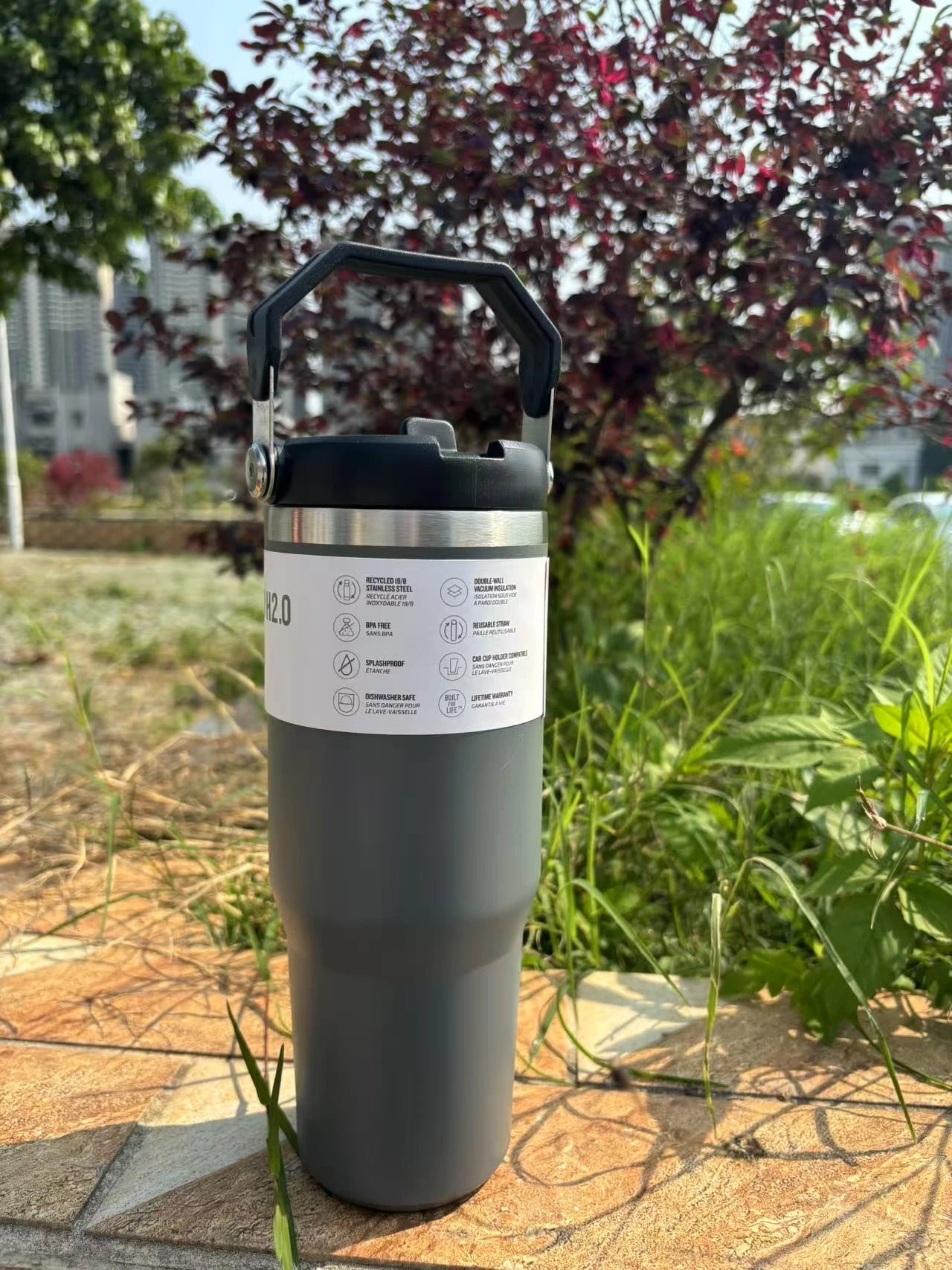 30 oz Vacuum Thermos Cup with Treatment Double Layer Thermos Cup Stainless Steel Sports Water Bottle Hot and Cold Drinks