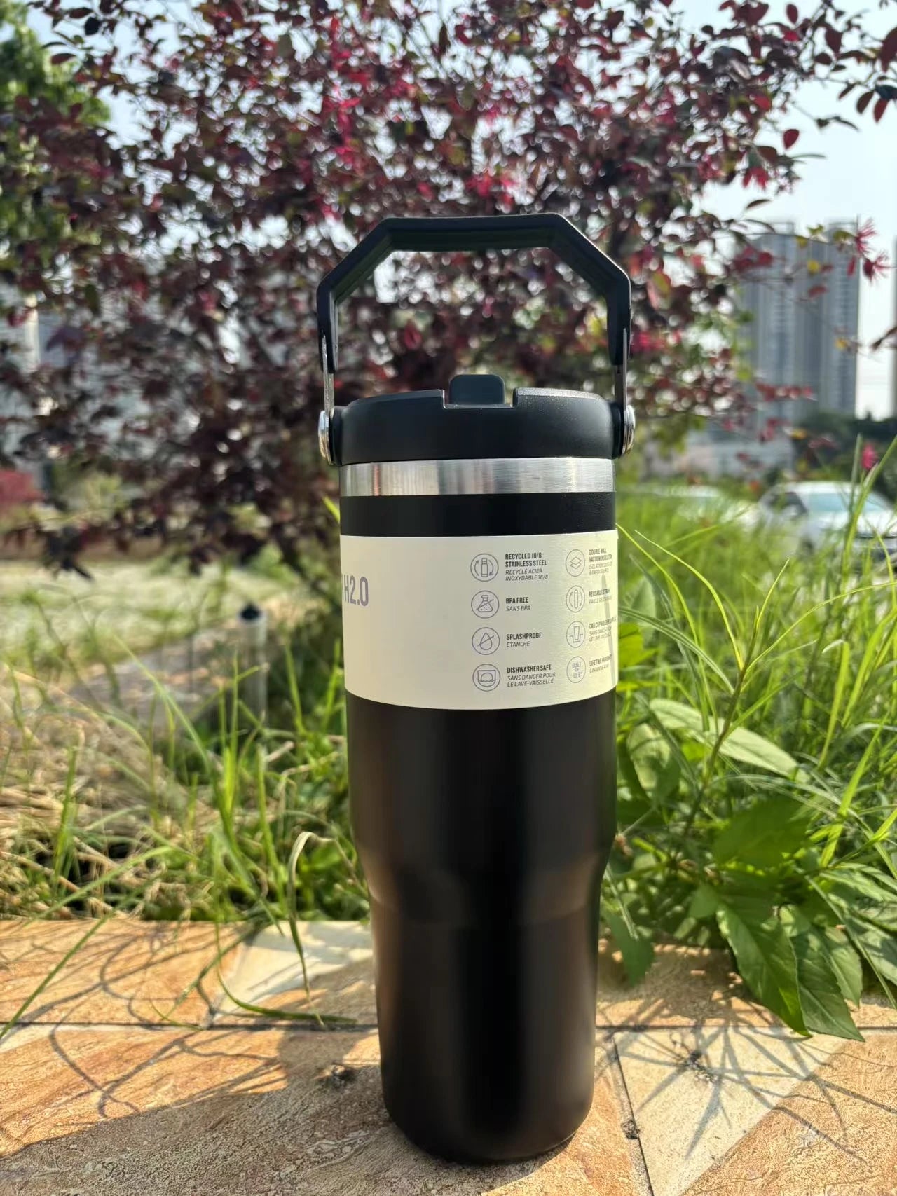 30 oz Vacuum Thermos Cup with Treatment Double Layer Thermos Cup Stainless Steel Sports Water Bottle Hot and Cold Drinks