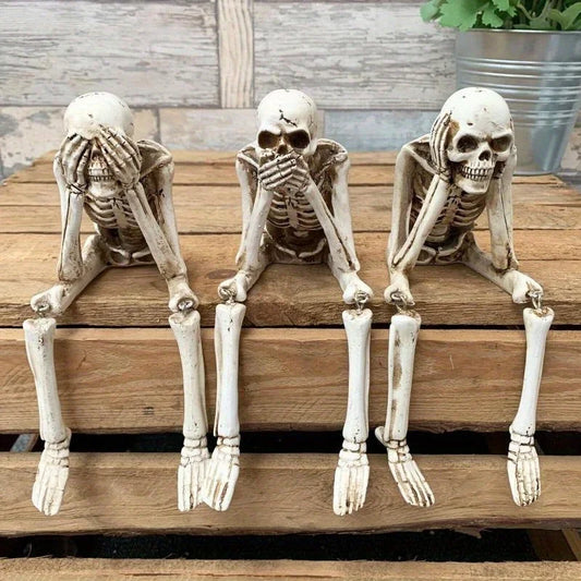 Human Skeleton Simulation – Spooky Halloween & Graduation Decor